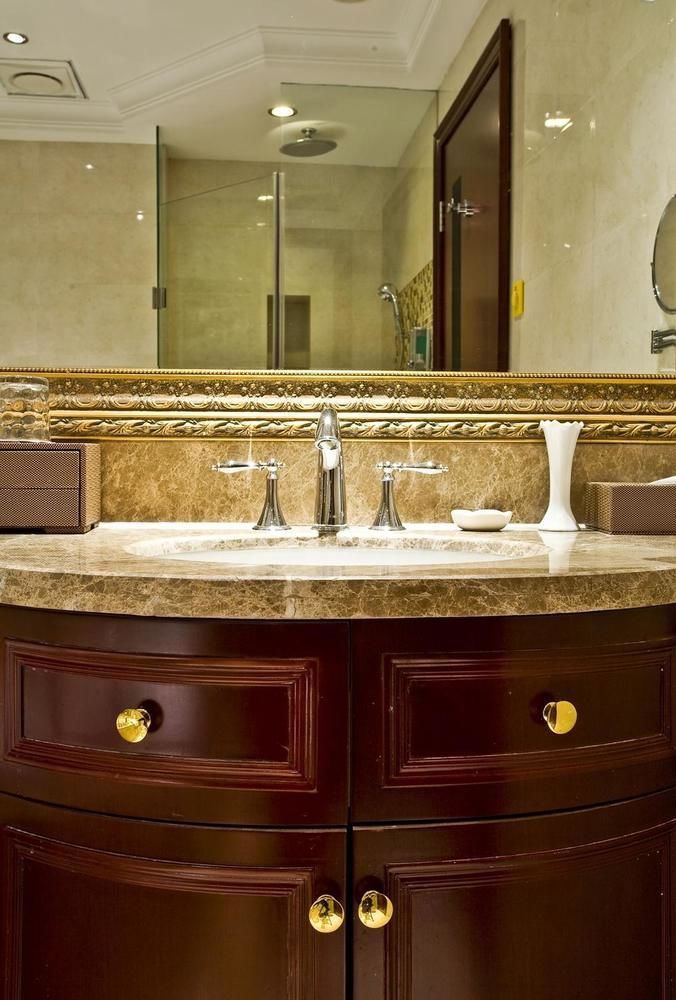 New Paris Hotel Харбин Экстерьер фото