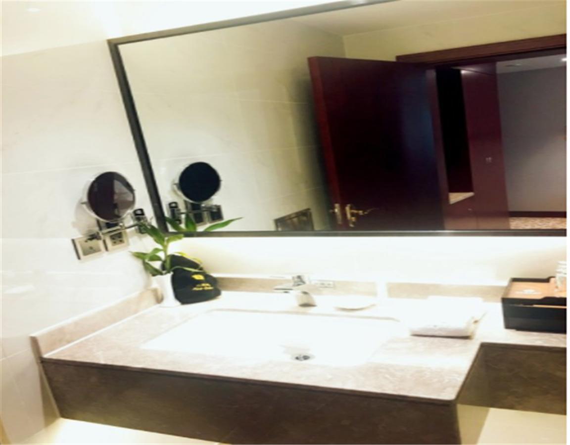 New Paris Hotel Харбин Экстерьер фото