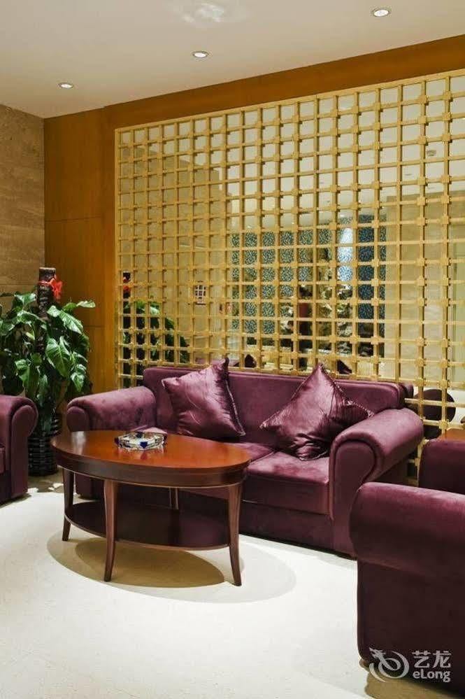 New Paris Hotel Харбин Экстерьер фото