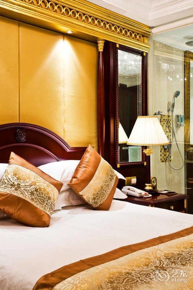 New Paris Hotel Харбин Экстерьер фото